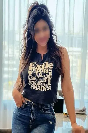 Modern portrait of pune escort girl